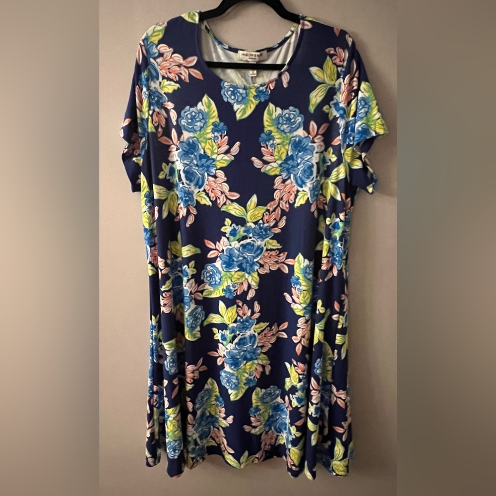 🆕 Harlow & Rose Navy Floral Women's Short Sleeve Midi Dress
